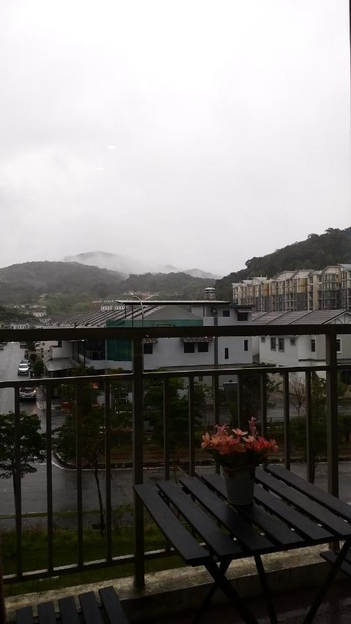 Misty Wonderland Cameron Next To Night Market 9 Pax 金马仑高原 外观 照片