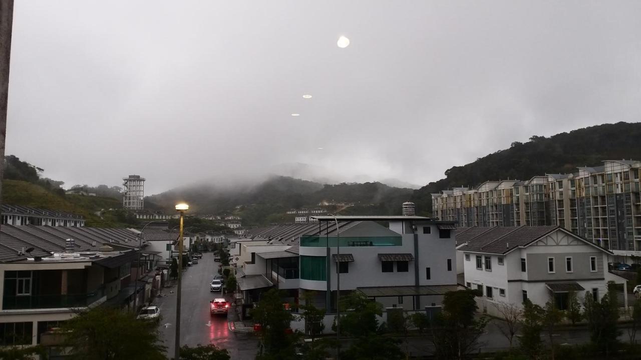Misty Wonderland Cameron Next To Night Market 9 Pax 金马仑高原 外观 照片