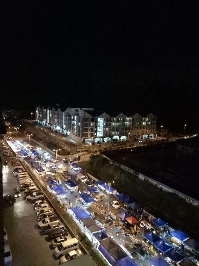 Misty Wonderland Cameron Next To Night Market 9 Pax 金马仑高原 外观 照片